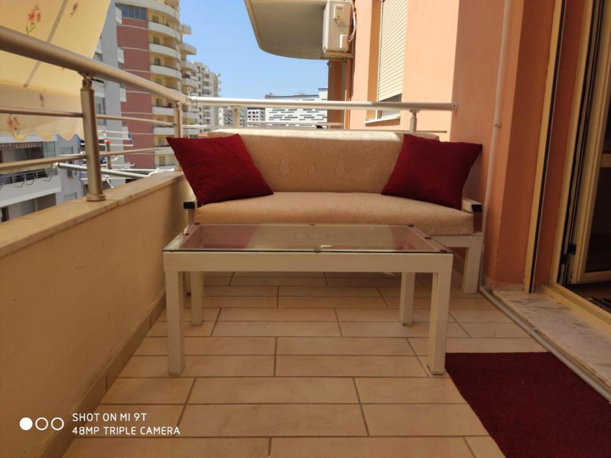 Coastal Retreat - Beach Apartment Vlore Vlorë Exterior foto